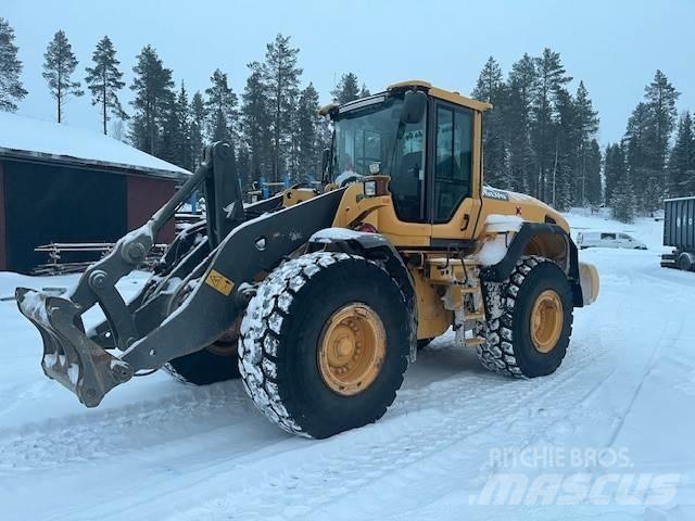 Volvo L120G 輪胎式裝載機