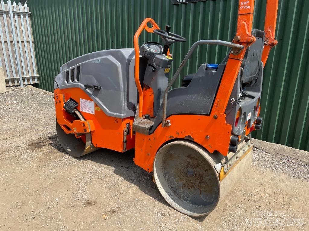 Hamm HD 8 VV 雙輪滾壓機