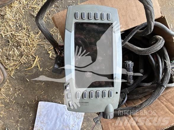 Agco 7430 方形打捆機