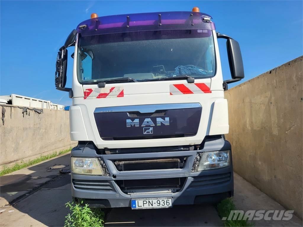 MAN TGS 28.320 6X2 商用底盤車