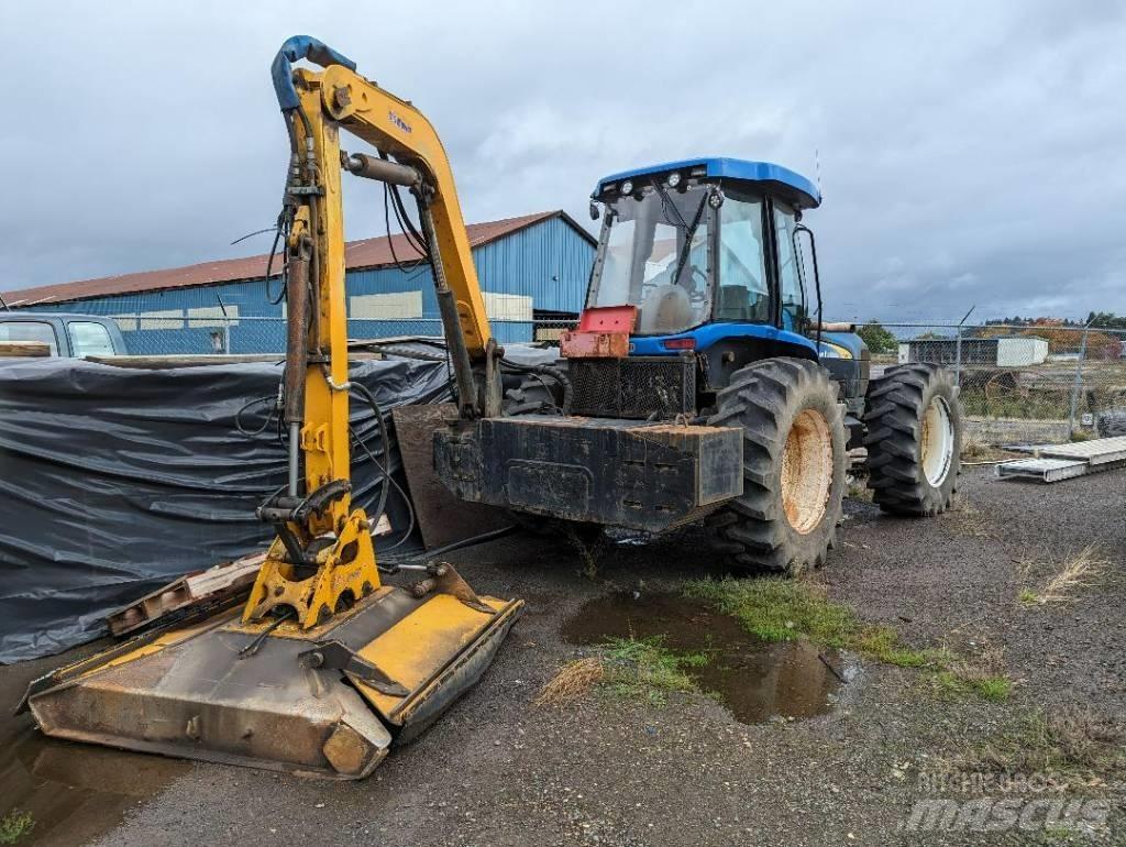 New Holland TV 6070 鏈鋸和清潔鋸