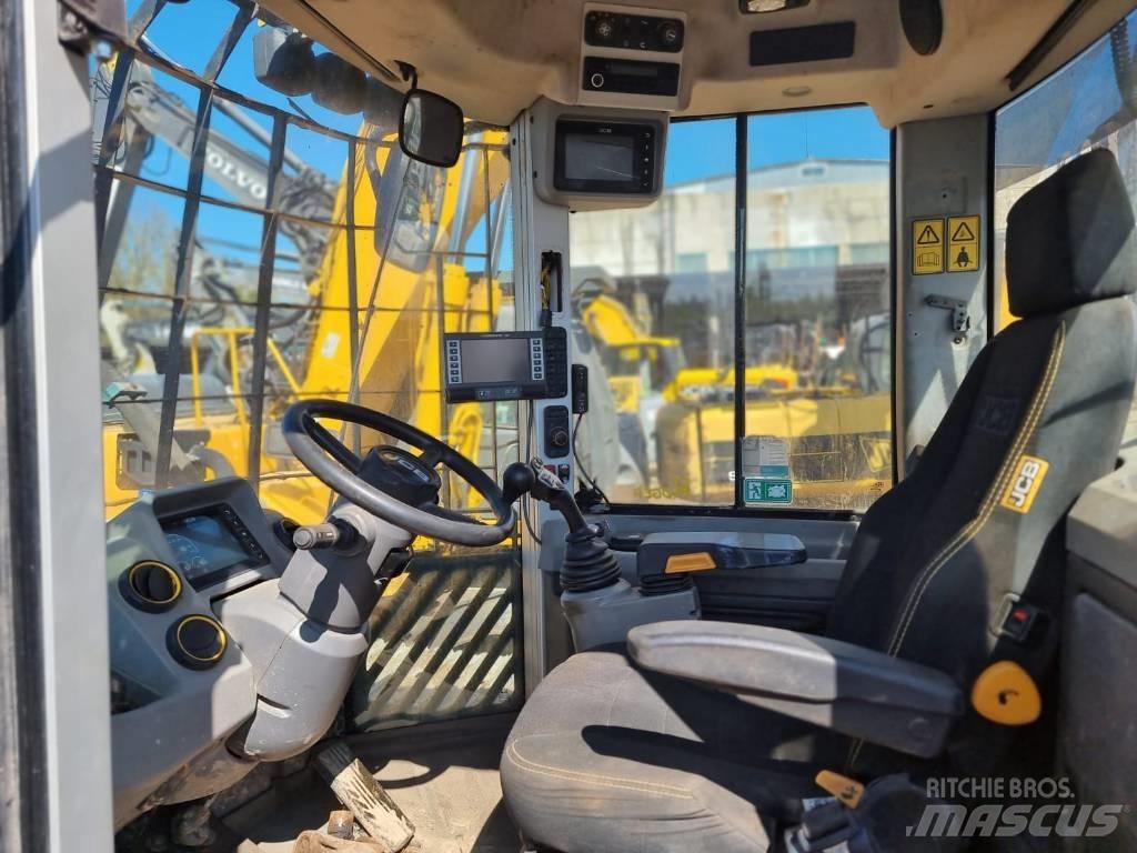 JCB 457 輪胎式裝載機