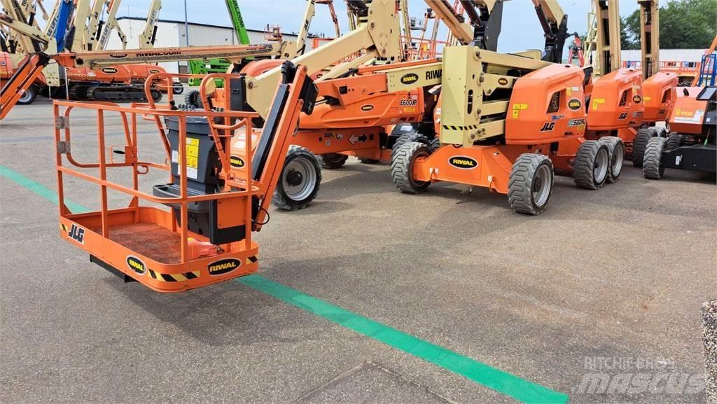 JLG EC520AJ 曲臂高空作業車