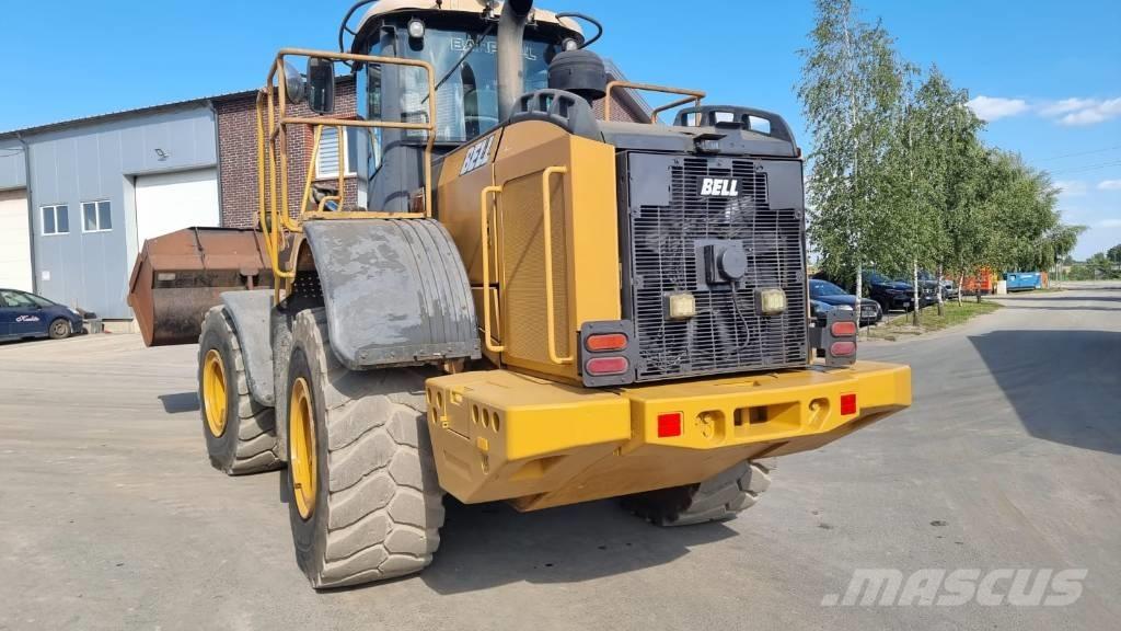 Bell L 2106 E 輪胎式裝載機