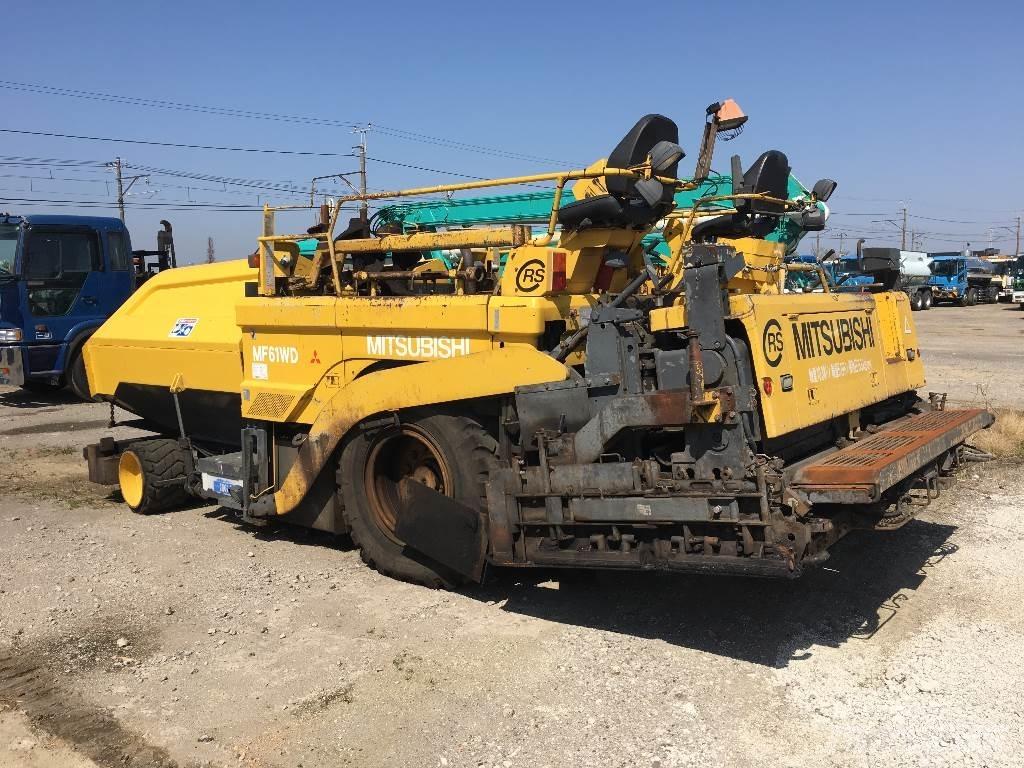 Mitsubishi MF61WD 瀝青攤舖機/鋪路機