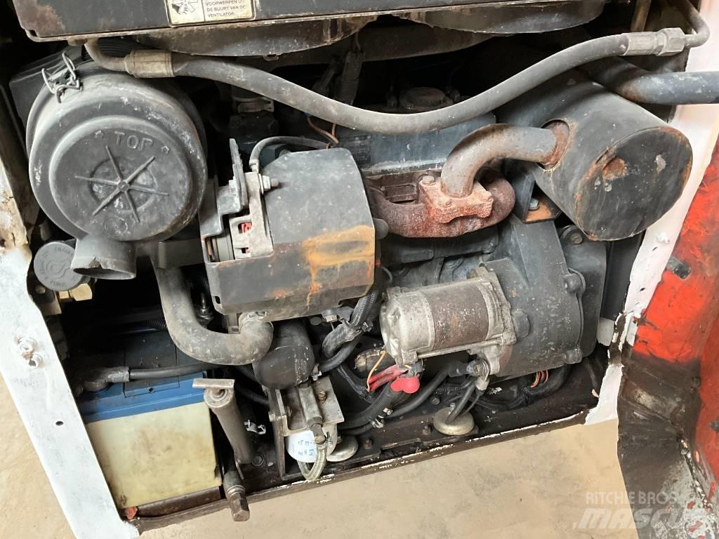 Bobcat S 70 滑移轉向裝載機