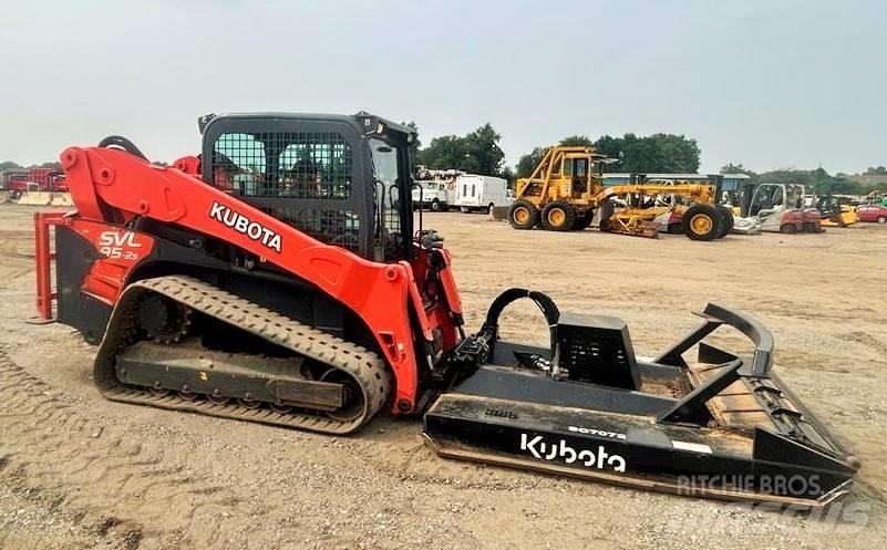 Kubota SVL 95-2 滑移轉向裝載機