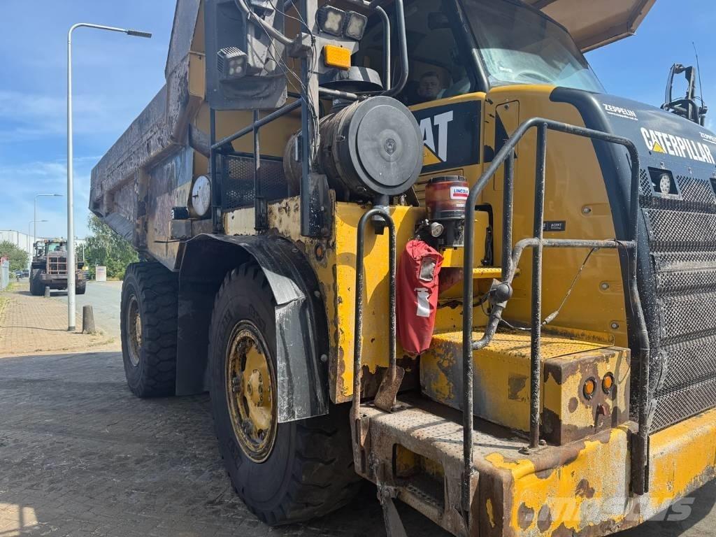 CAT 770 剛性傾卸卡車