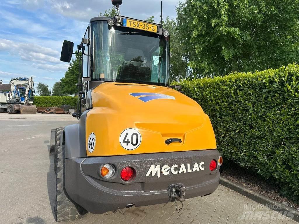 Mecalac AS900 輪胎式裝載機