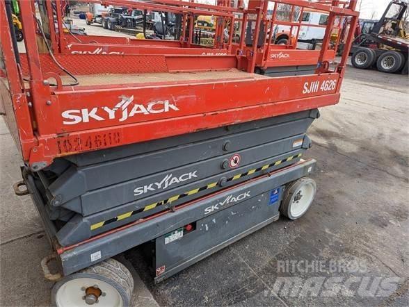 SkyJack SJ4626 剪式升降機