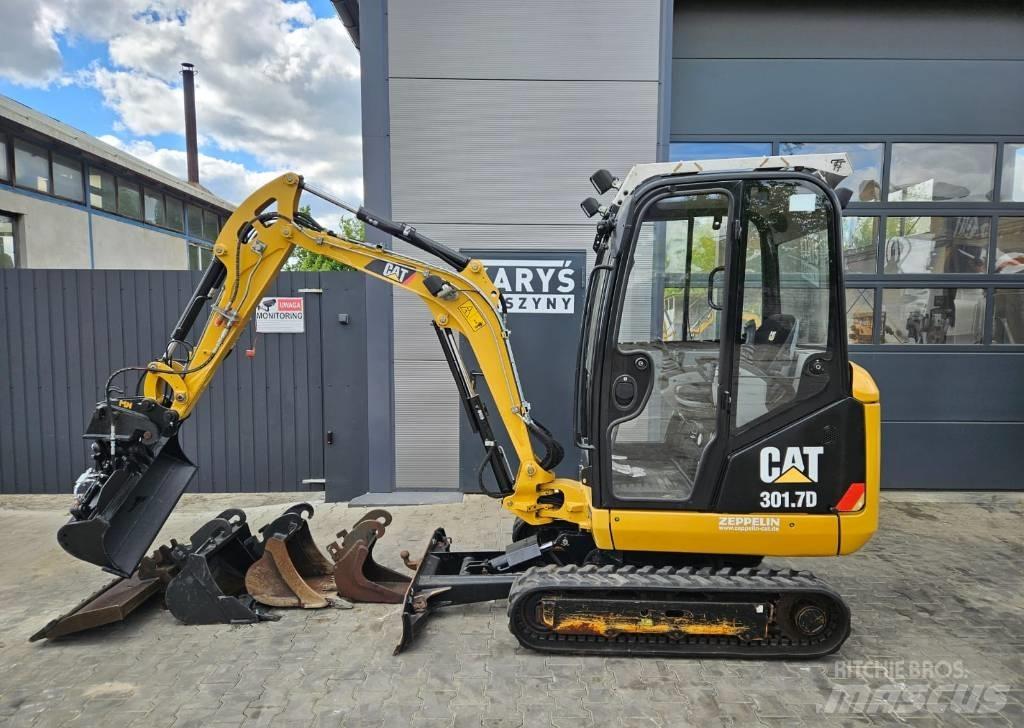 CAT 301.7 D 小型挖土機/掘鑿機<7t(小型挖掘機)