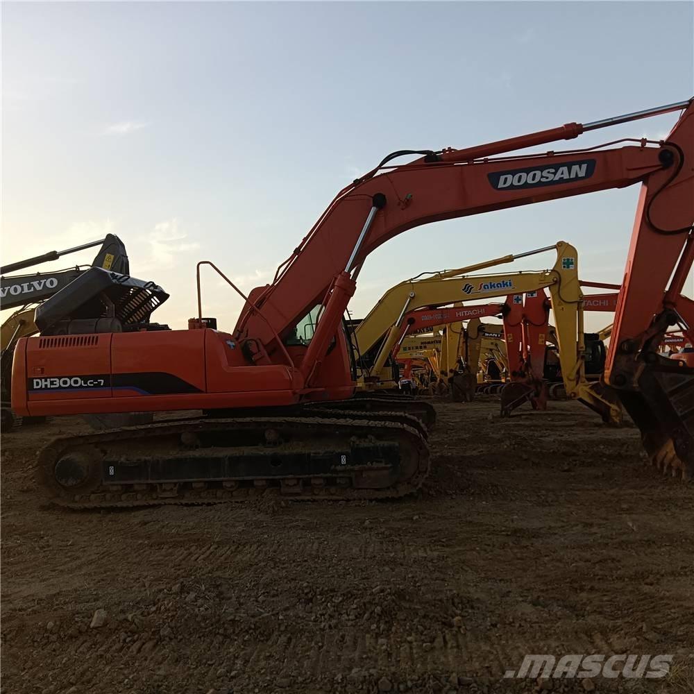 Doosan DH300LC-7 履帶式 挖土機/掘鑿機/挖掘機