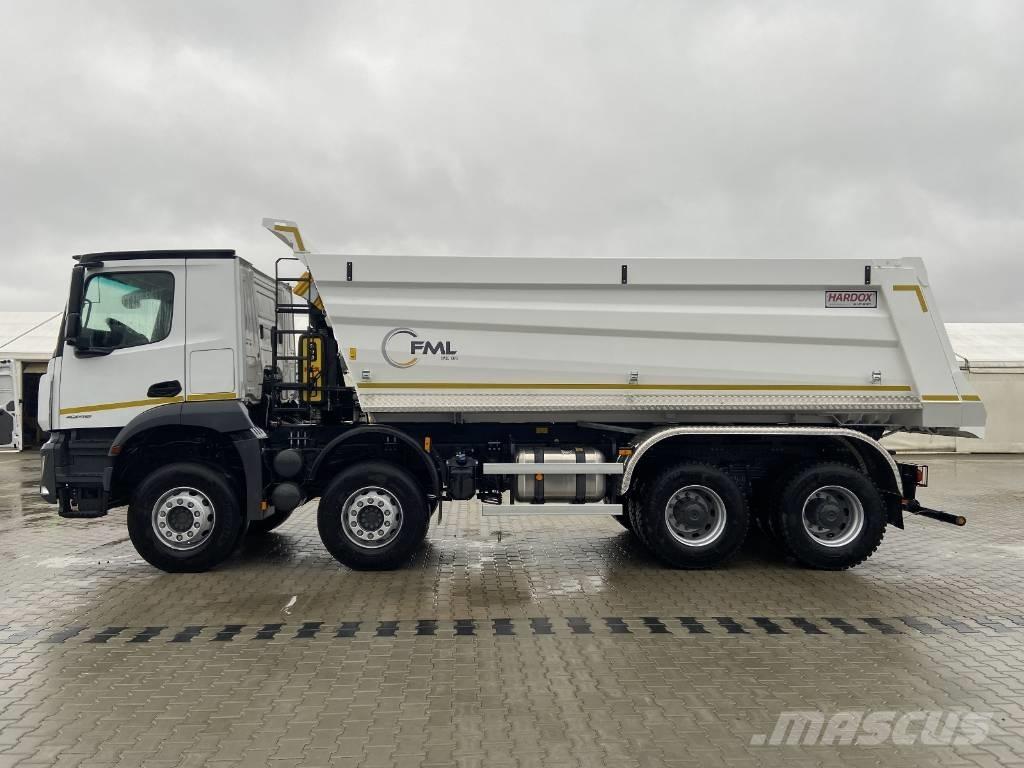 Mercedes-Benz 4143 傾卸式卡車