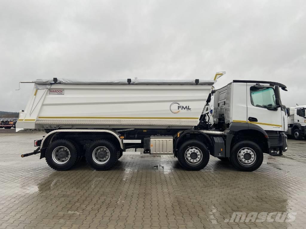 Mercedes-Benz 4143 傾卸式卡車