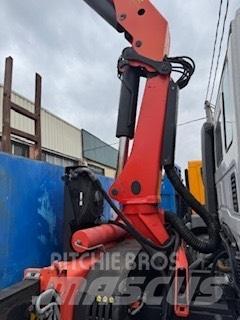 Iveco Trakker 310 起重機卡車