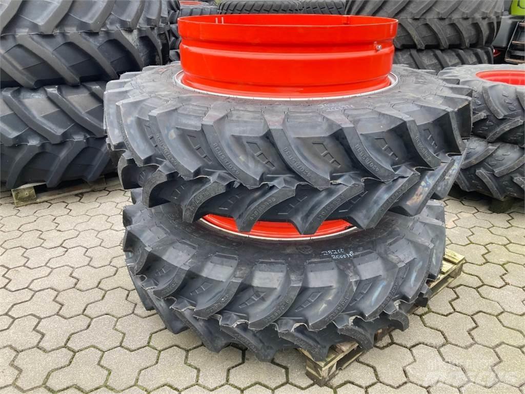 Petlas 420/85 R38 輪胎、車輪和輪圈