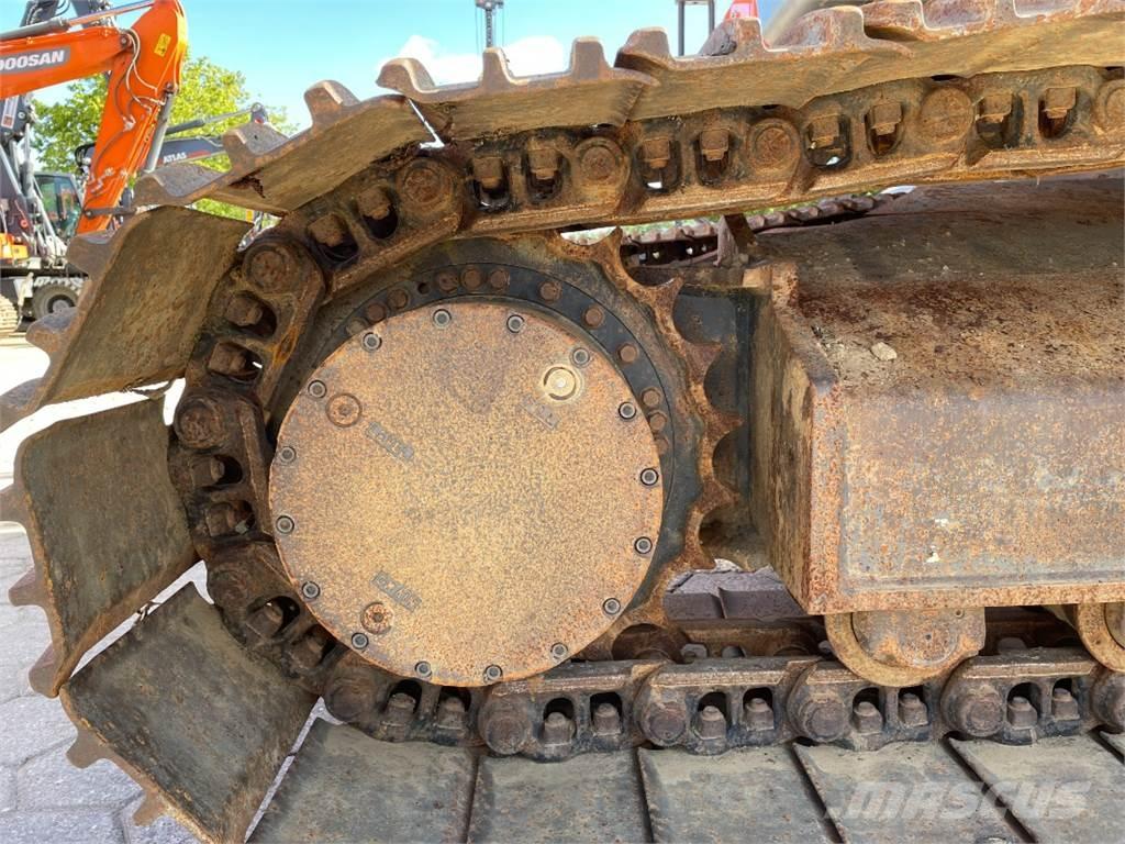 Doosan DX235LC-5 履帶式 挖土機/掘鑿機/挖掘機