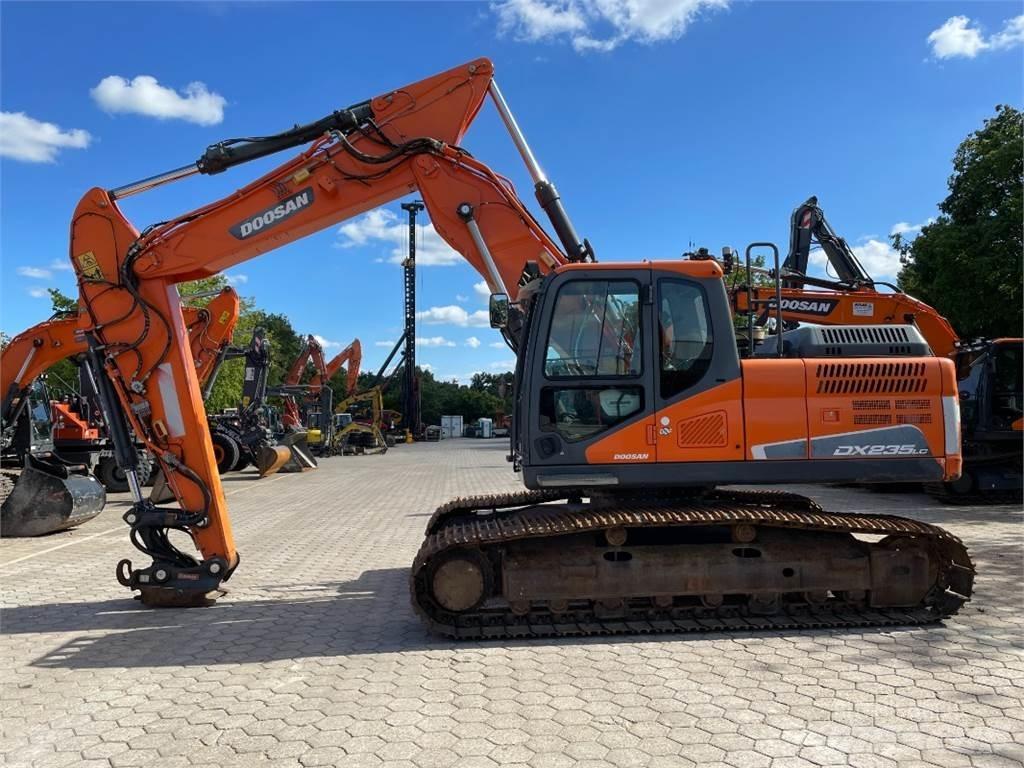 Doosan DX235LC-5 履帶式 挖土機/掘鑿機/挖掘機