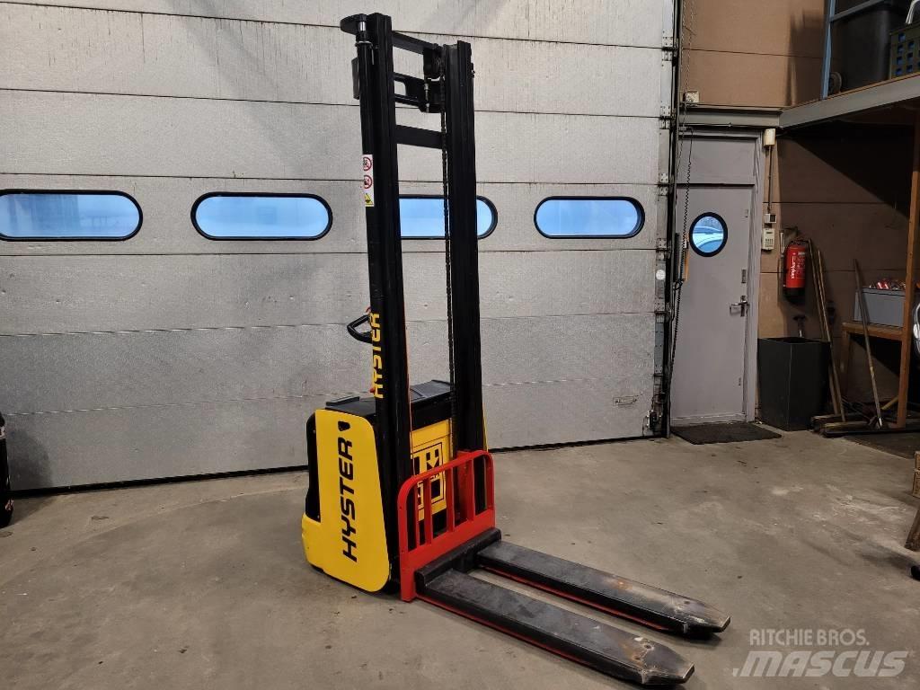 Hyster S 1.6 行走控制式堆積機