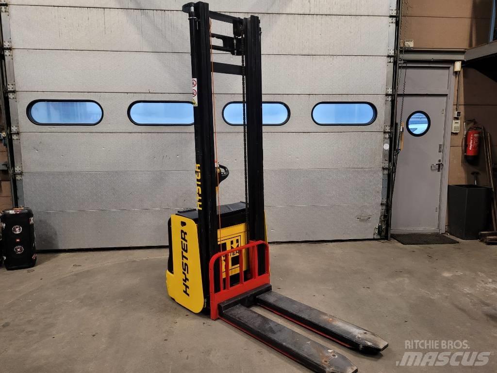 Hyster S 1.6 行走控制式堆積機