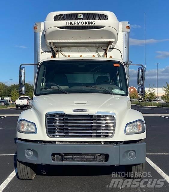 Freightliner M2 106 溫控卡車