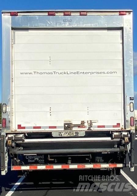 Freightliner M2 106 溫控卡車