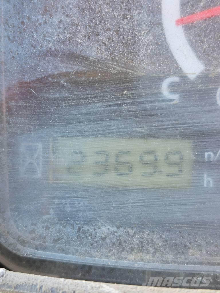 Kubota U 17 小型挖土機/掘鑿機<7t(小型挖掘機)