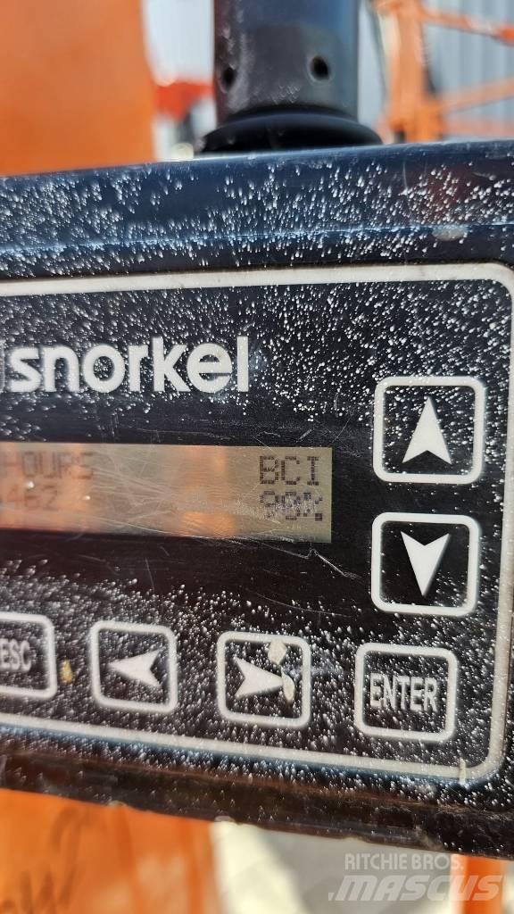Snorkel TM 12 垂直升降工作台
