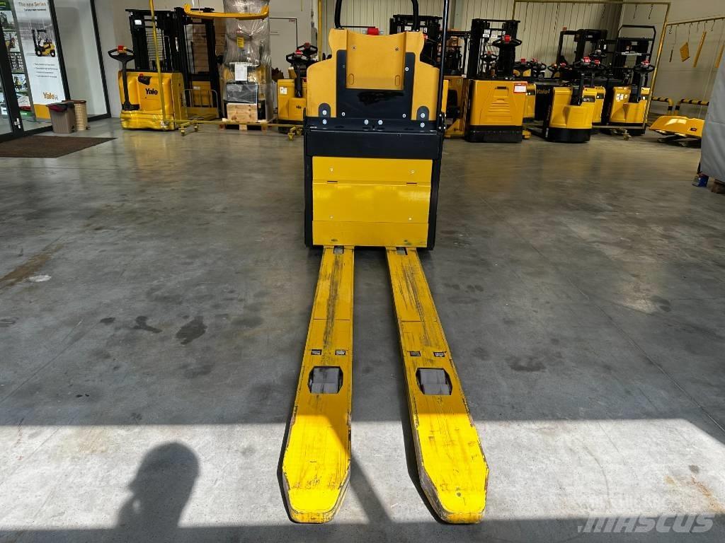 Yale MO25 低架裝載機
