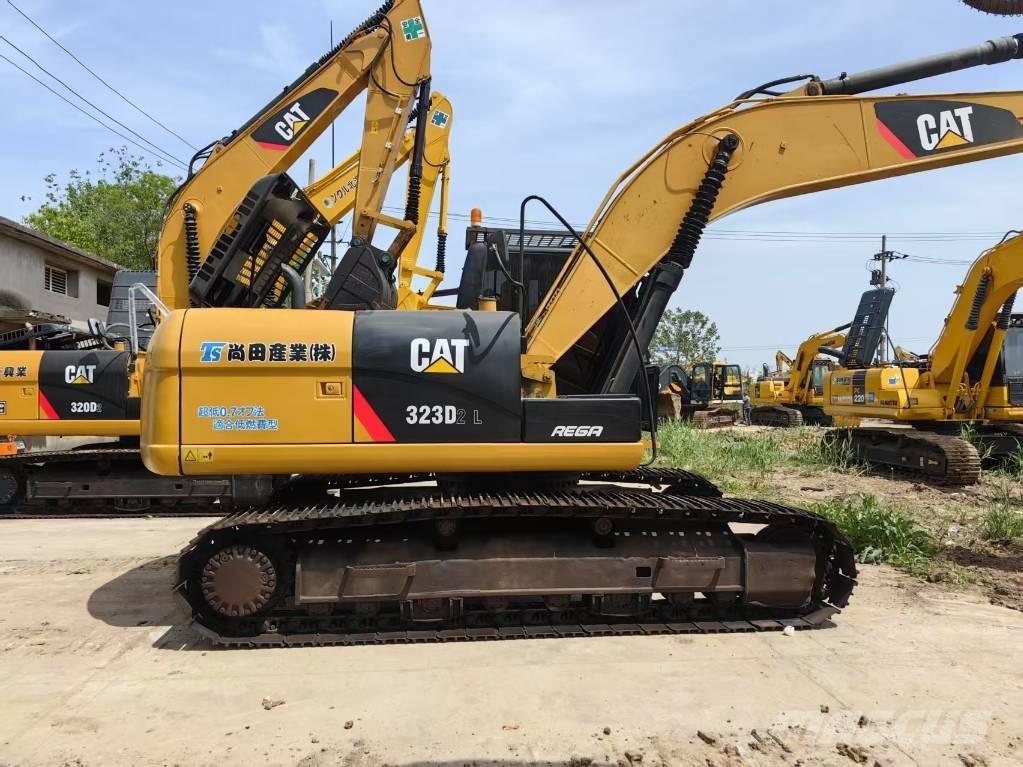 CAT 323 D 履帶式 挖土機/掘鑿機/挖掘機