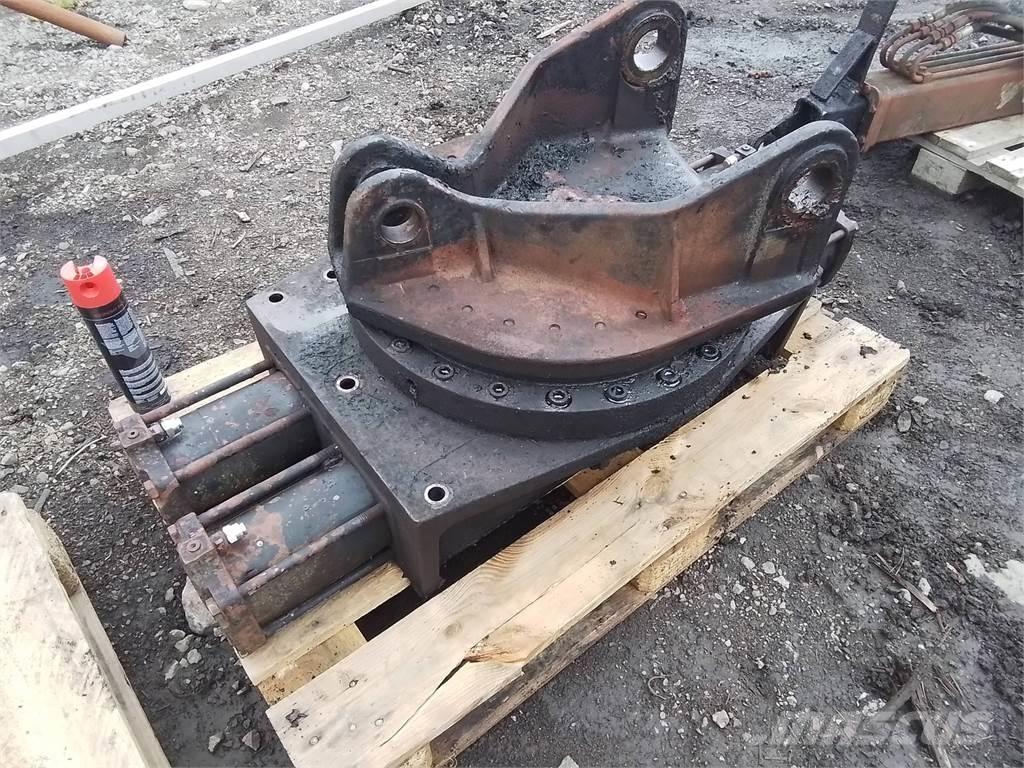 Rottne RG83 運送起重機