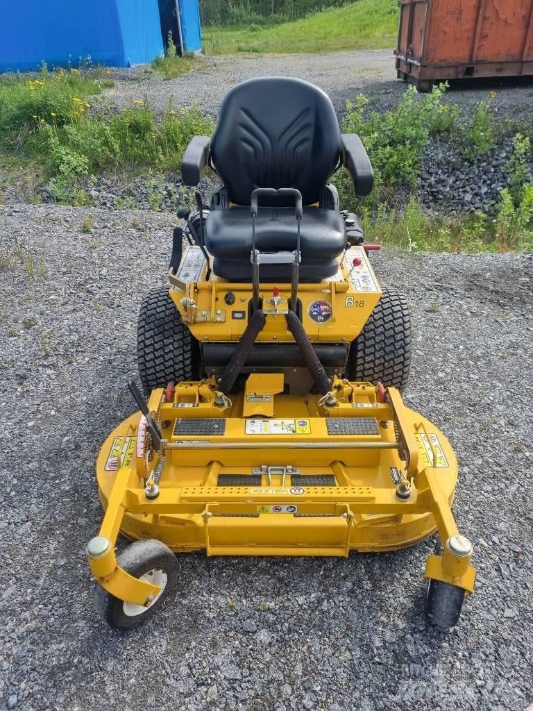 Walker B18 騎乘式割草機