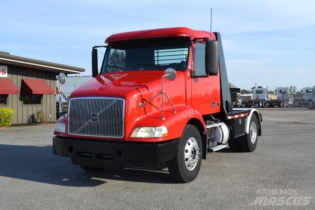 Volvo VNM 42 T200 曳引機組件