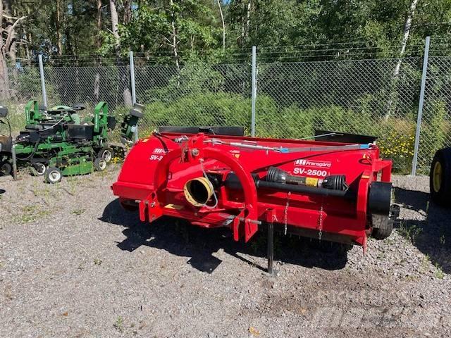 Fransgård SV 2500 耙與翻草機