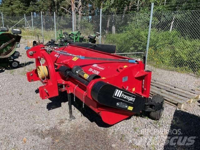 Fransgård SV 2500 耙與翻草機
