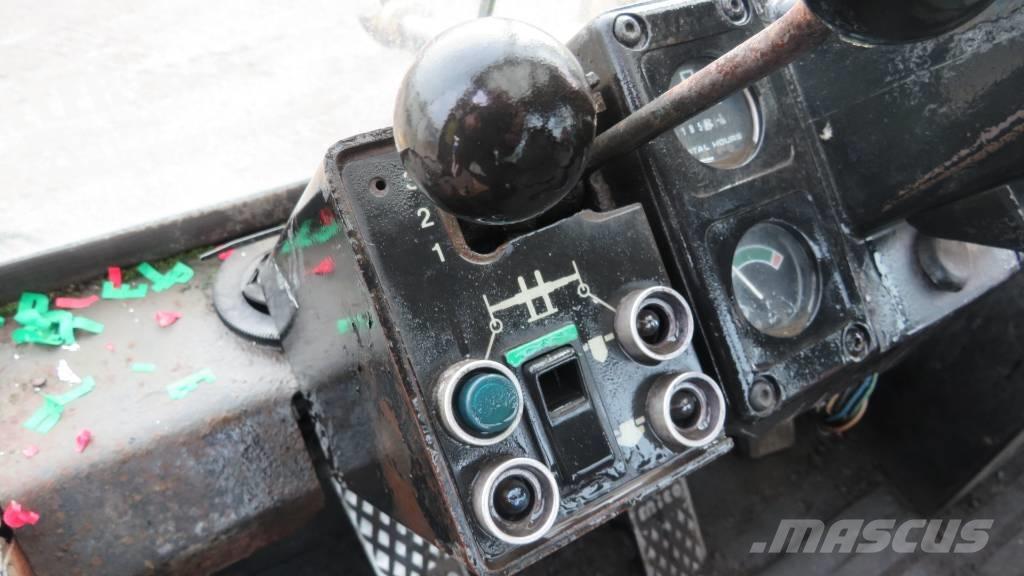 Hyster H40.00C-16CH 貨櫃搬運機