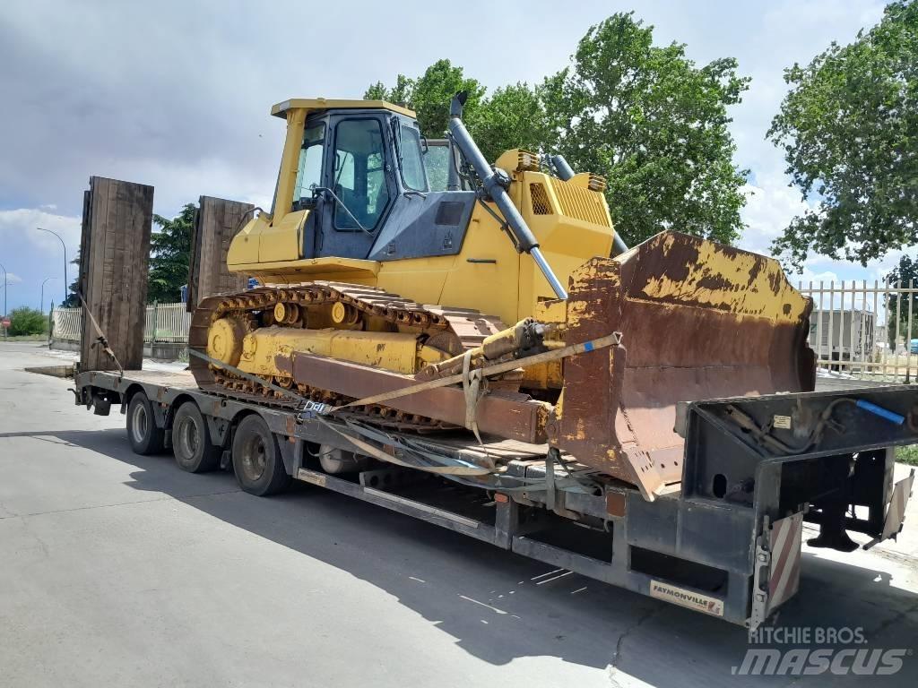 Komatsu D 65 E 履帶推土機