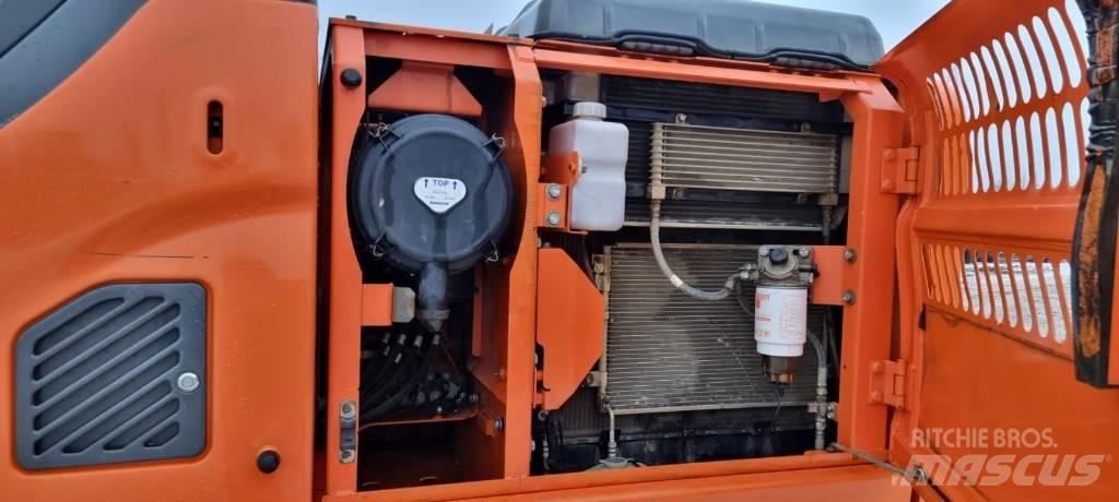 Doosan DX 140 LC-3 履帶式 挖土機/掘鑿機/挖掘機