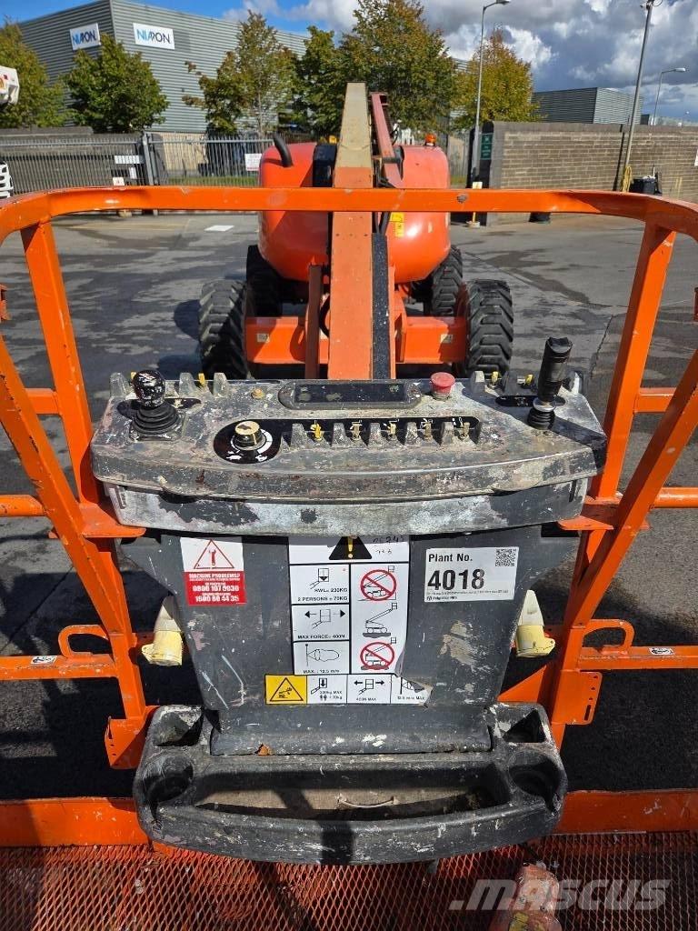 JLG 600 AJ 曲臂高空作業車