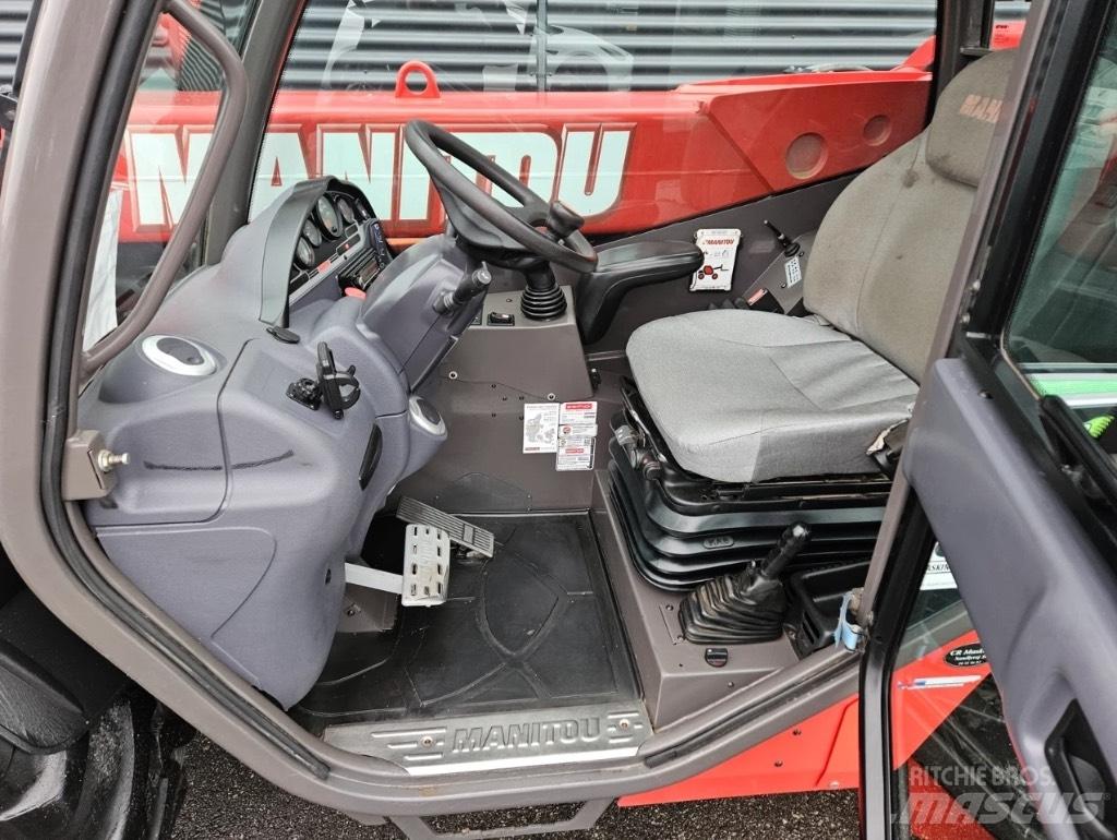 Manitou MLT 629 伸縮臂操作車