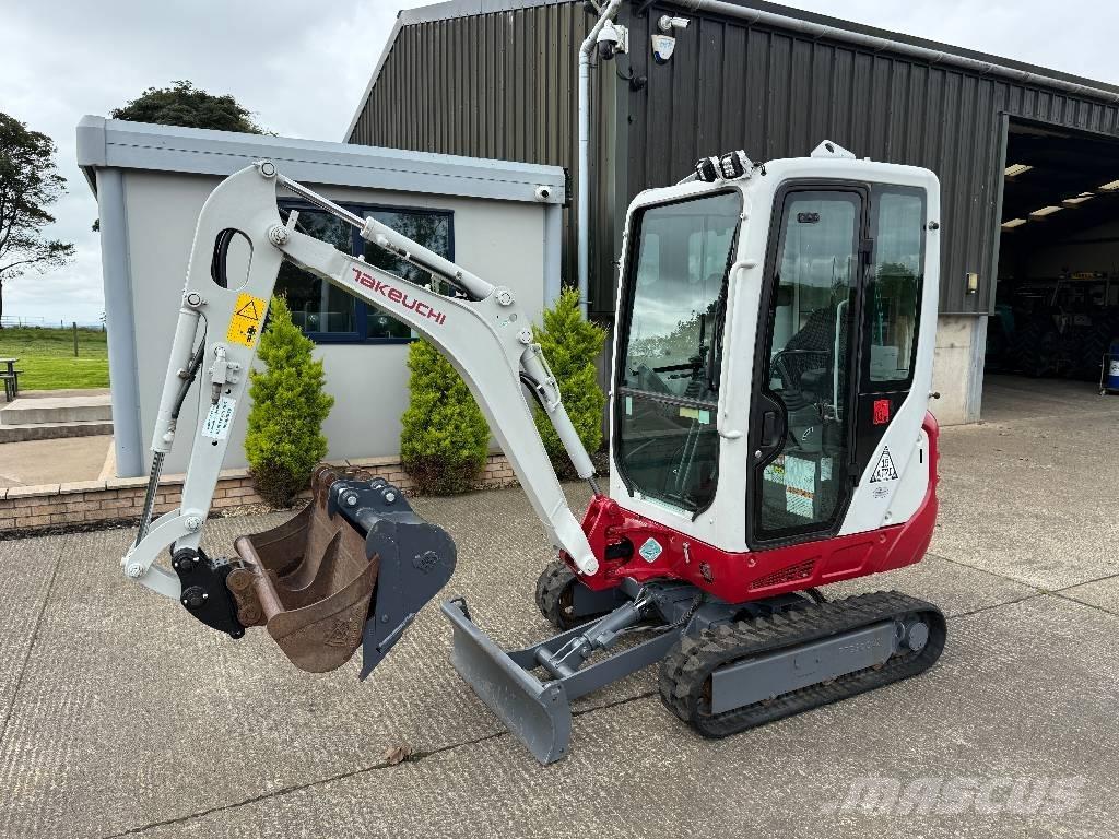 Takeuchi TB 216 小型挖土機/掘鑿機<7t(小型挖掘機)