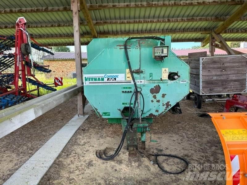 Keenan Compac 90 裝料斗、鼓風機和升降機