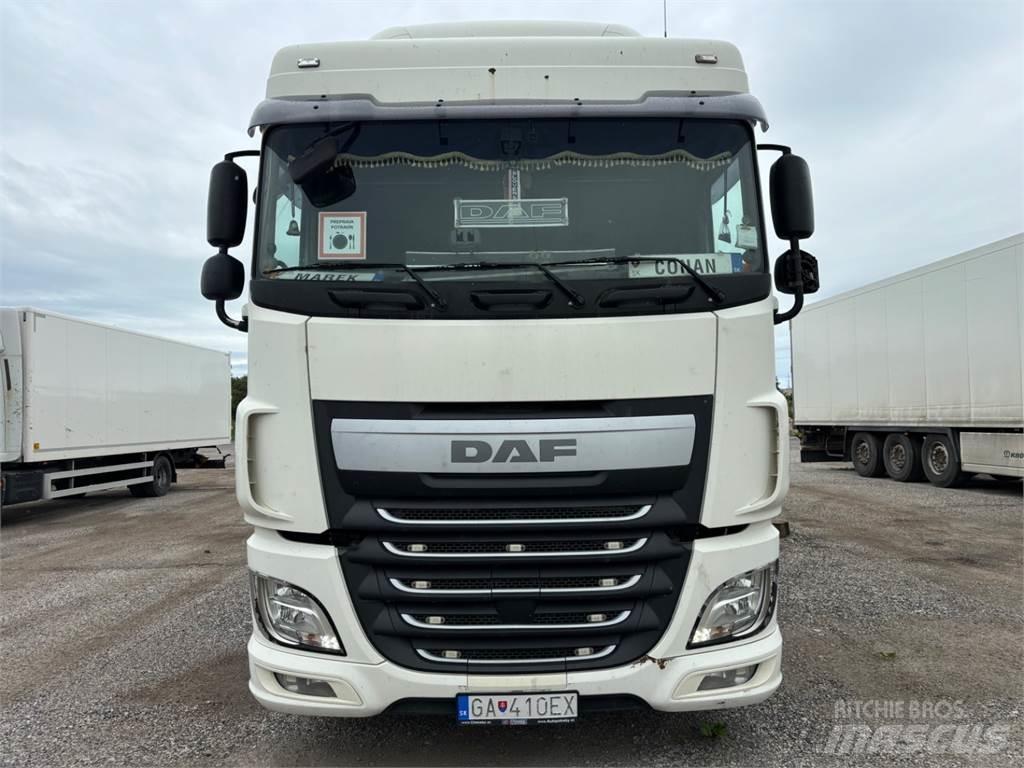 DAF XF 460 FT 曳引機組件