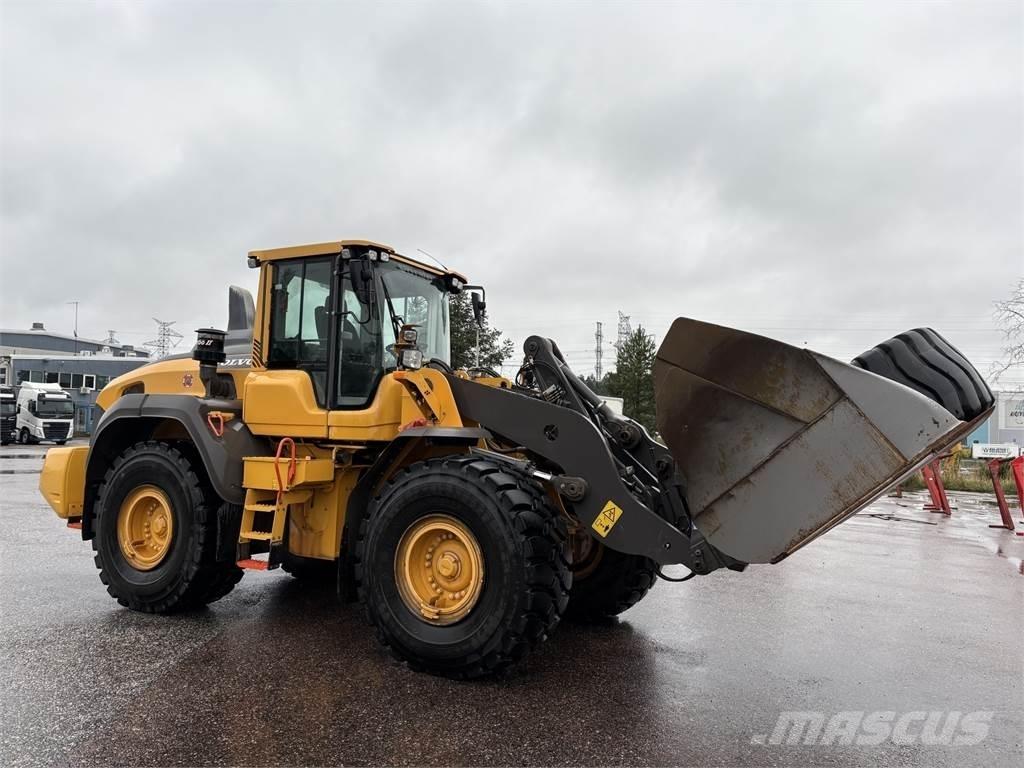 Volvo L110H 輪胎式裝載機
