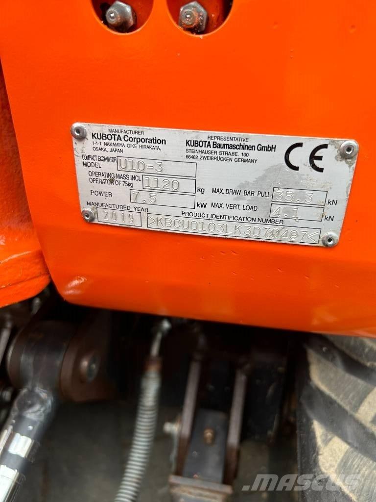 Kubota U 10-3 小型挖土機/掘鑿機<7t(小型挖掘機)