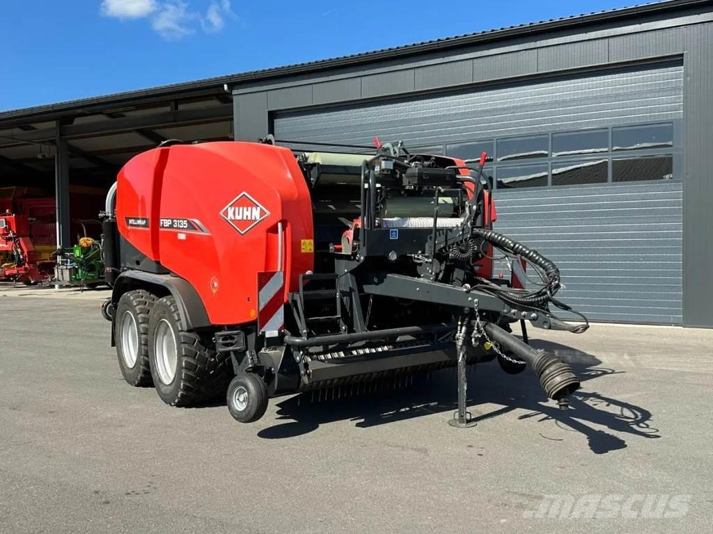 Kuhn FPB 3135 牧草收穫機