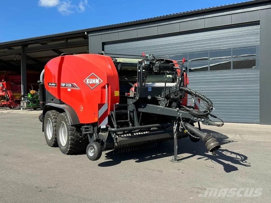 Kuhn FPB 3135 牧草收穫機