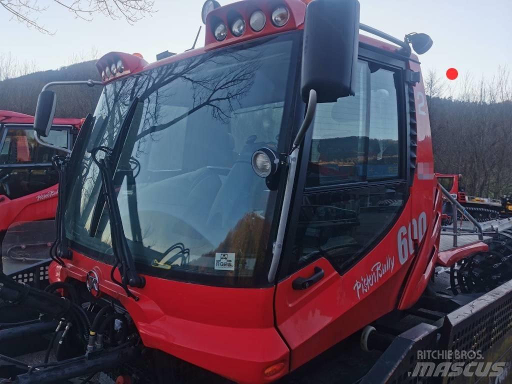 Kässbohrer PB 600 鏟雪車