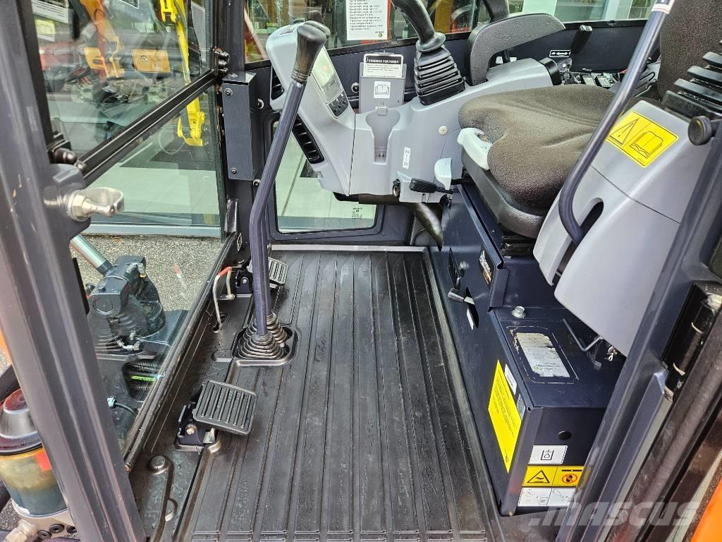 Kubota KX 019-4 小型挖土機/掘鑿機<7t(小型挖掘機)