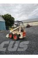 Bobcat M600 滑移轉向裝載機